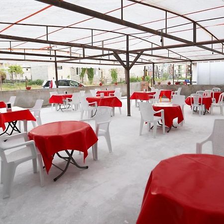 Hôtel Theodora à Ureki Extérieur photo