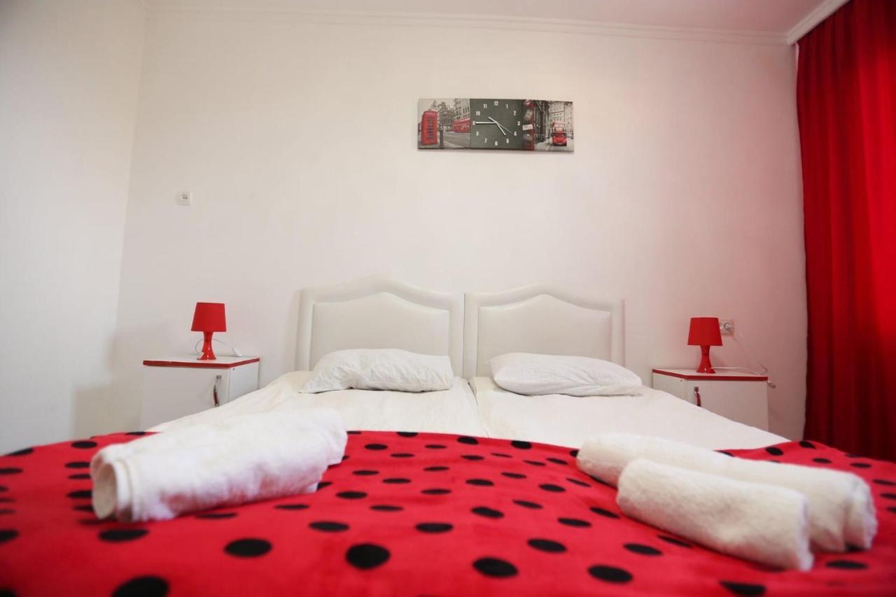 Hôtel Theodora à Ureki Extérieur photo