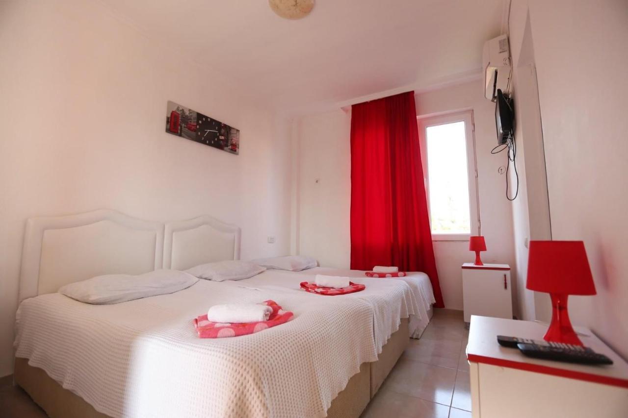 Hôtel Theodora à Ureki Extérieur photo