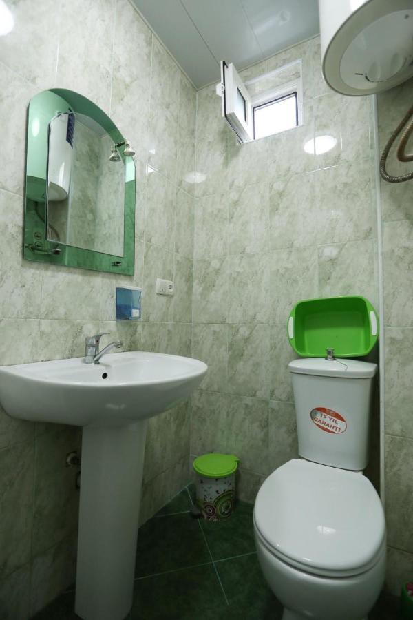 Hôtel Theodora à Ureki Extérieur photo