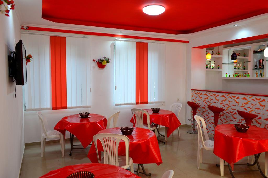 Hôtel Theodora à Ureki Extérieur photo